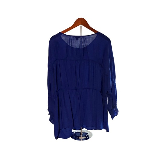 Woman Plus Size Blouse Top 22/24W Blue Long Sleeve Tiered - Picture 3 of 5